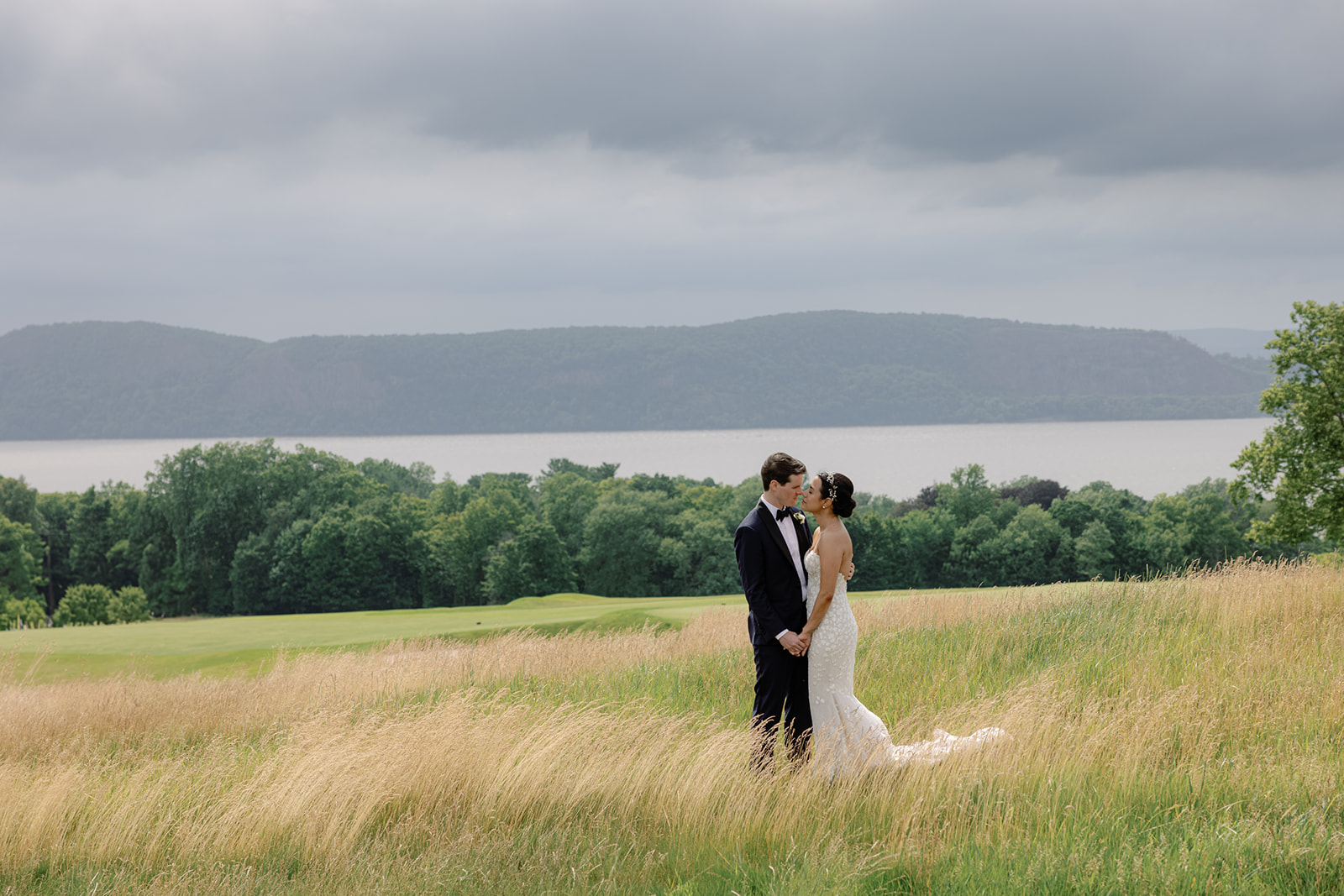 Wedding Photos at Sleepy Hollow Country Club