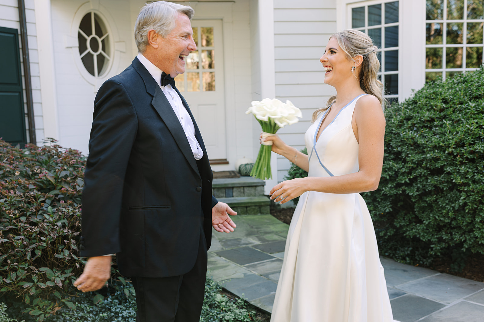 Private Estate Wedding Photos First Look with Dad